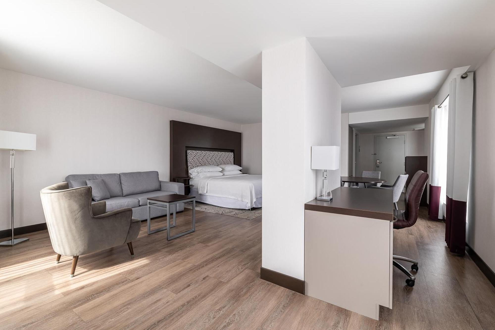 Hotel Four Points By Sheraton Convention Centre Levis